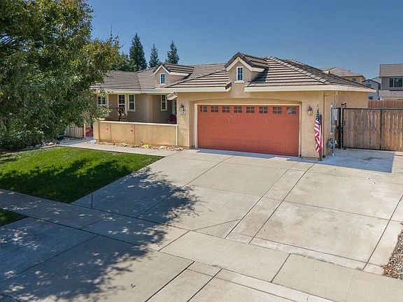 2nd image of 2140 Coffee Creek Way