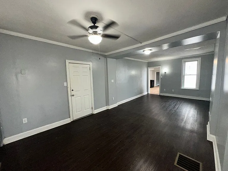 37 N Franklin Street — Photo 13