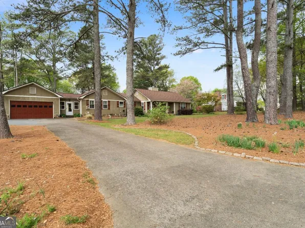 140 Plymouth Dr, Cartersville, GA 30120