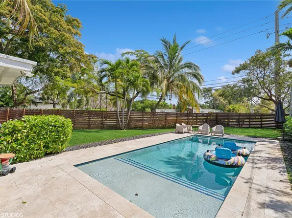 2180 NE 191st Dr, North Miami Beach, FL 33179