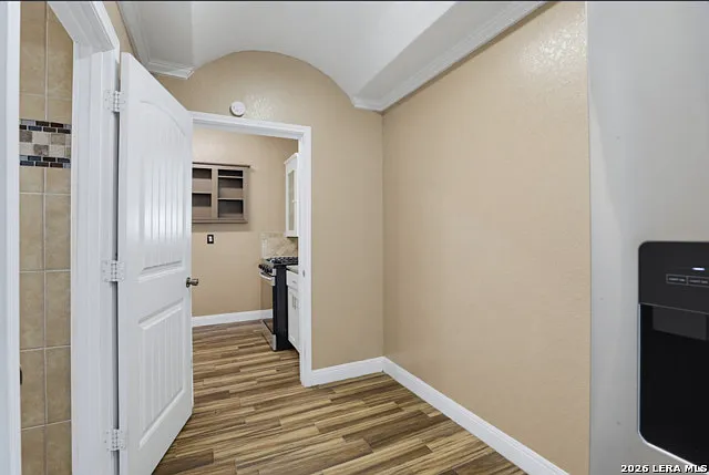 236 E Dullnig Ct #1 — Photo 4