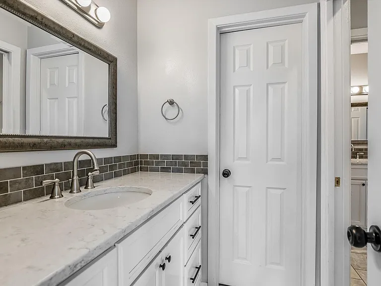100 Lido Cir #G1 — Photo 13