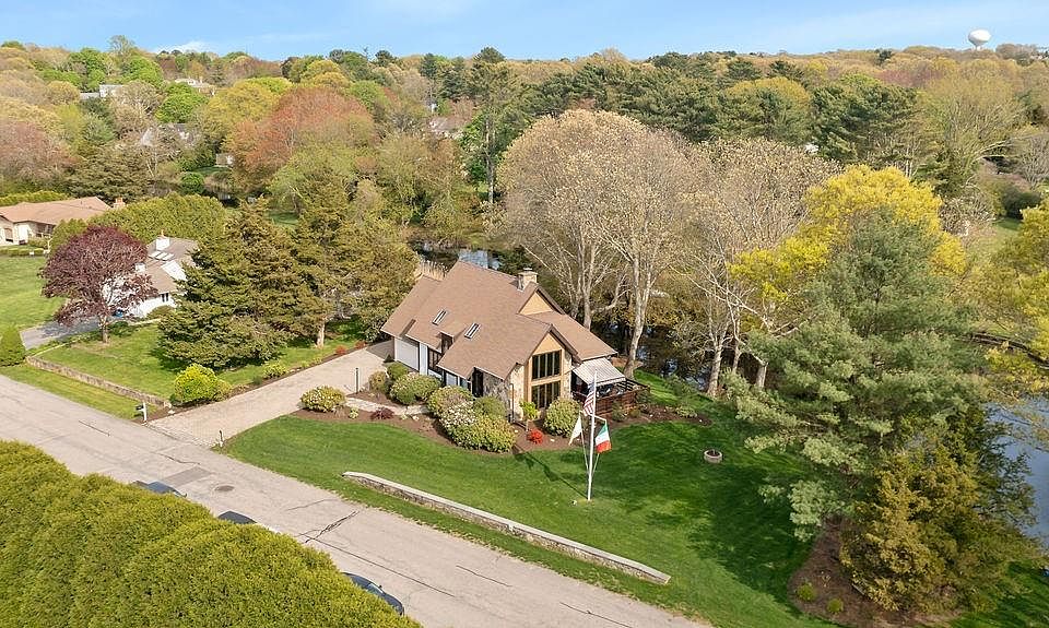 10 Timothy Dr, Westerly, RI 02891 Zillow