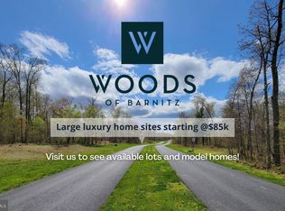 10 Barnitz Woods Dr, Mount Holly Springs, PA 17065