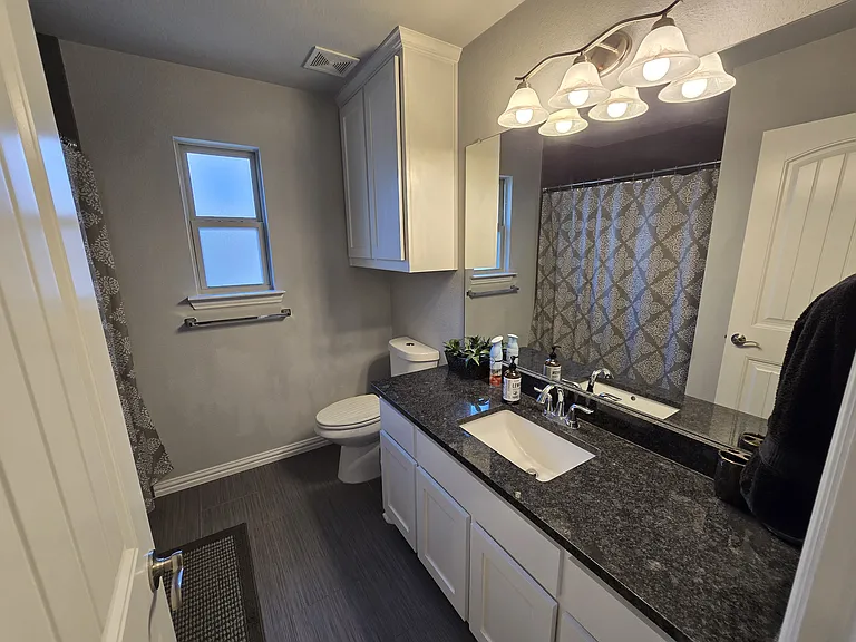3005 Casa Bella Dr — Photo 4