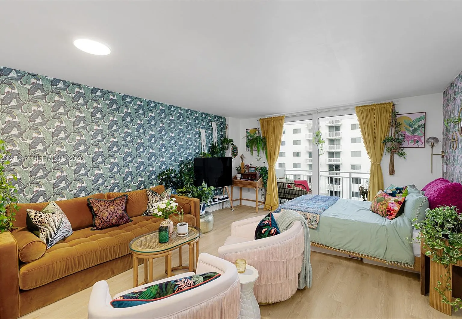 Ocean Point Condo — Photo 4