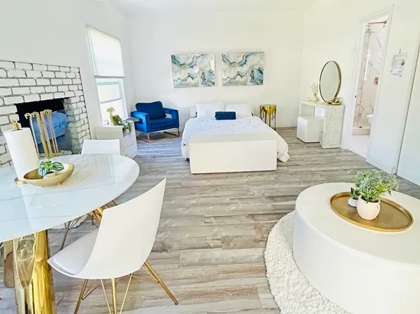 (undisclosed Address), Long Beach, CA 90815