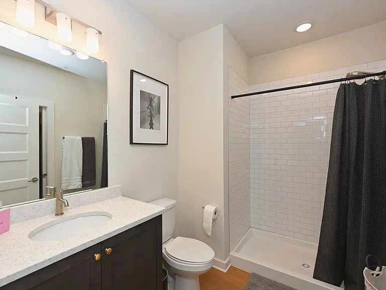 2900 Edwin Way #202 — Photo 32