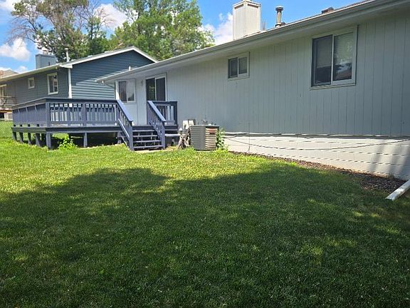 5th image of 809 Waterford Cir