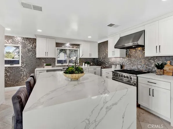 9643 Toucan Ave, Fountain Valley, CA 92708