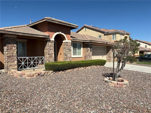 14968 Onyx Rd, Victorville, CA 92394