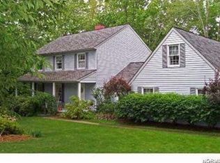 10039 Hawthorne Dr, Chardon, OH