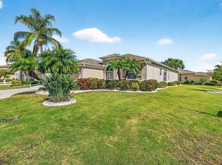 401 Noble Faire Dr, Sun City Center, FL 33573