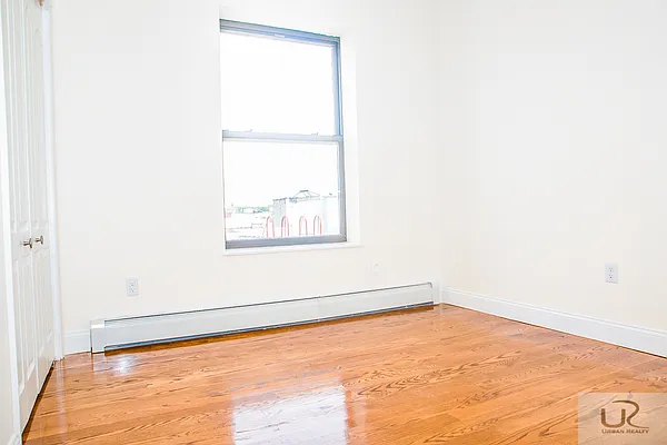 Rented by Urban Realty NYC | media 49