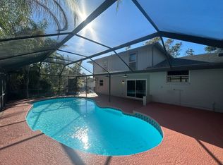 6608 Twelve Oaks Blvd, Tampa, FL 33634
