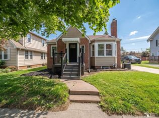 138 Tremont St, Monroe, MI 48162