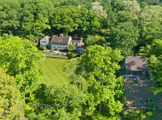 610 Round Hill Rd, Greenwich, CT 06831