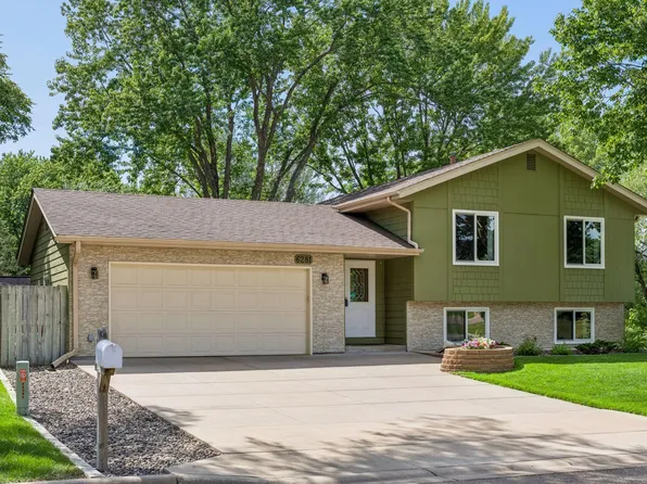 6281 Cavell Ave N, Brooklyn Park, MN 55428