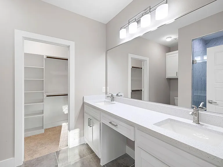 2811 Harston St — Photo 12
