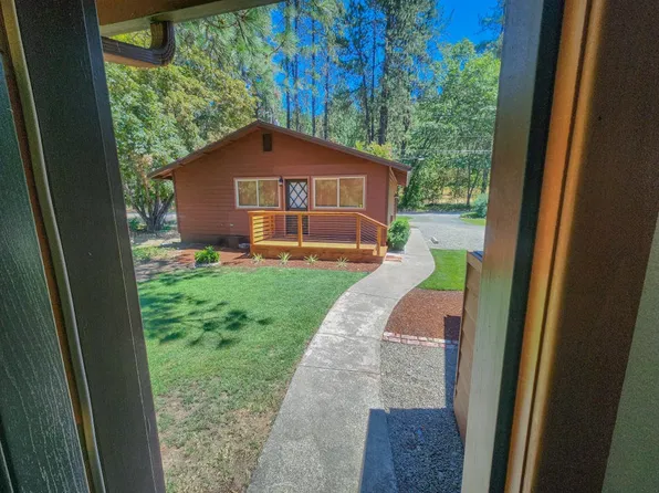 (undisclosed Address), Grants Pass, OR 97526