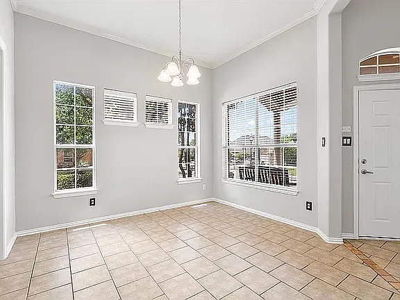 5432 Hidden Creek Ln — Photo 2