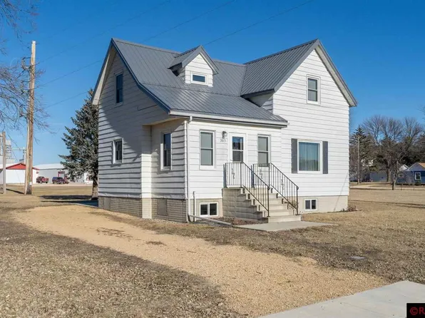 303 Main St E, Vernon Center, MN 56090