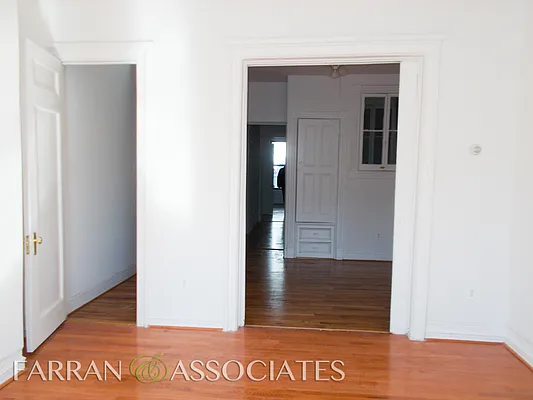 Rented by Farran & Associates | media 32