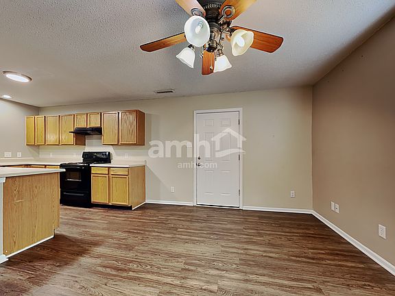 4th image of 5601 Skipping Stone Dr