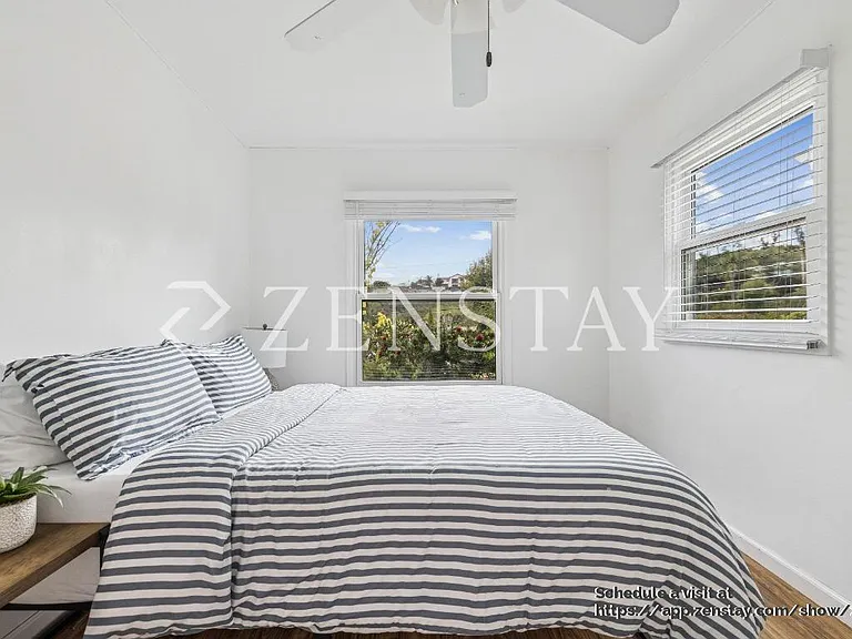 Secondary Bedroom with Queen Bed