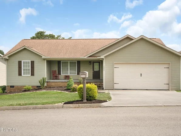7606 Silveredge Rd, Knoxville, TN 37918
