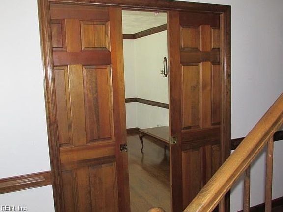 Pocket Doors to Living Room