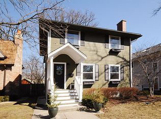 1216 Gregory Ave, Wilmette, IL 60091