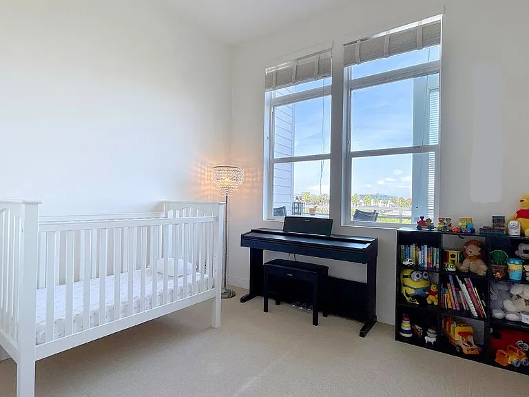Second bedroom