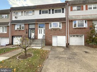 3242 Birch Rd, Philadelphia, PA 19154