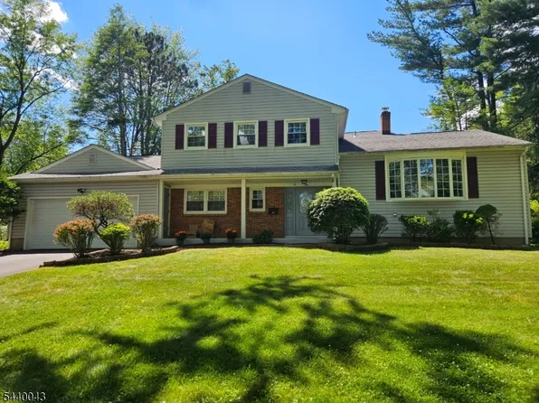 2 Vermont Ct, Parsippany-Troy Hills Twp., NJ 07034