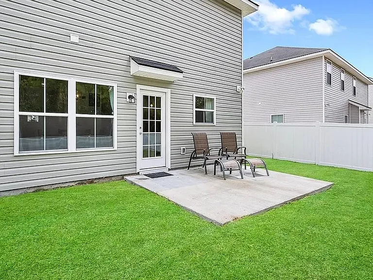 103 Fridley Ln — Photo 44