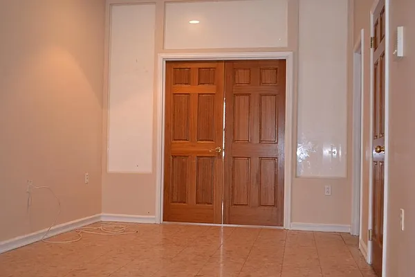 Rented by Corcoran | media 18