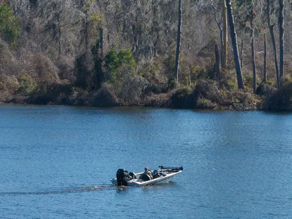 12848 27th Dr, Wellborn, FL 32094