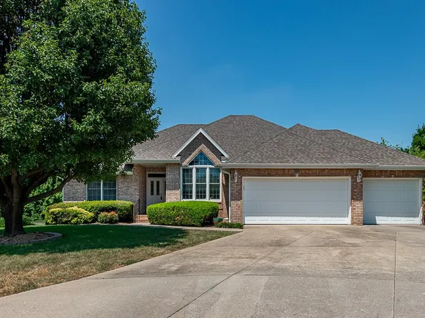 4520 S Warren Road, Springfield, MO 65810