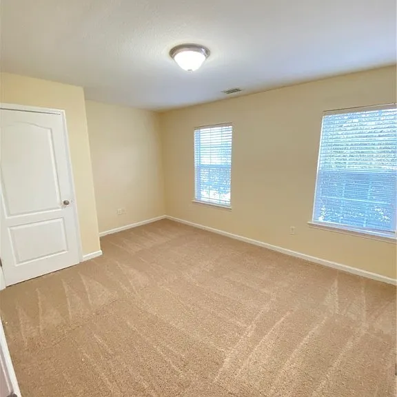 27 Rosa Ln — Photo 12