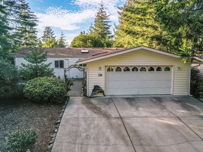 328 Southridge Dr, Florence, OR, 97439