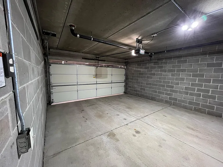111310 Village Rd — Photo 23