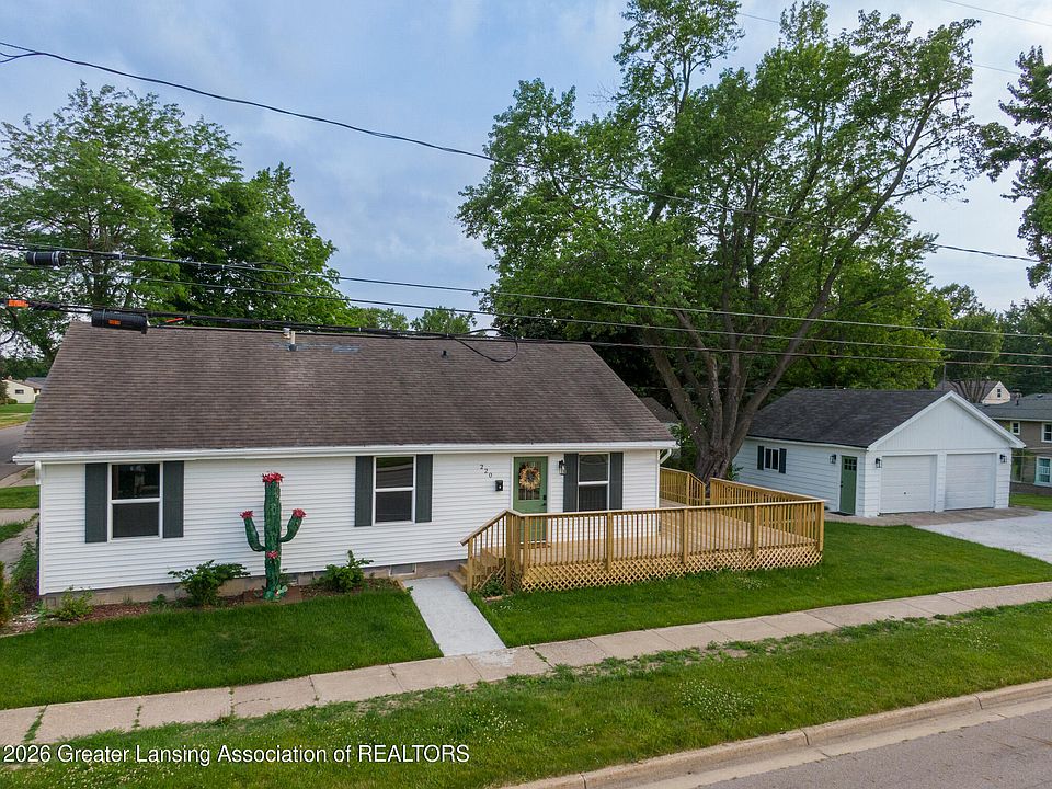 1st image of 220 Edwards St