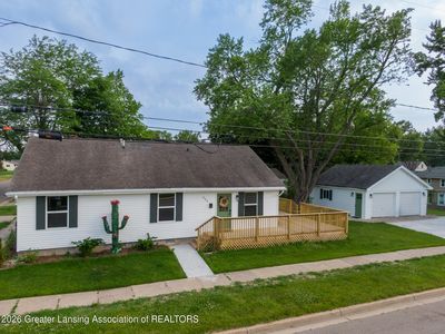 220 Edwards St, Grand Ledge, MI, 48837