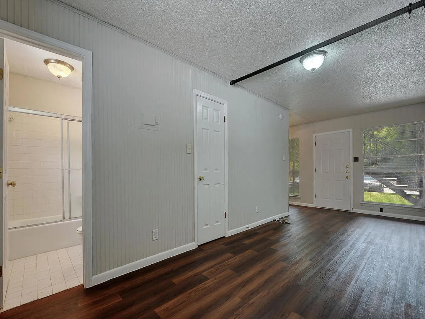 47Twelve — Photo 4