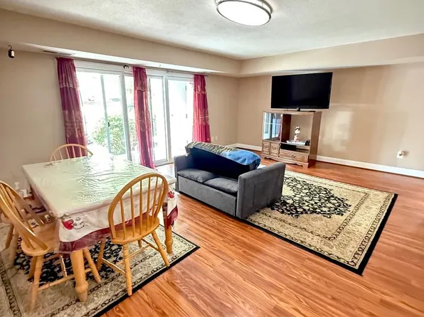 3810 Laramie Pl, Alexandria, VA 22309