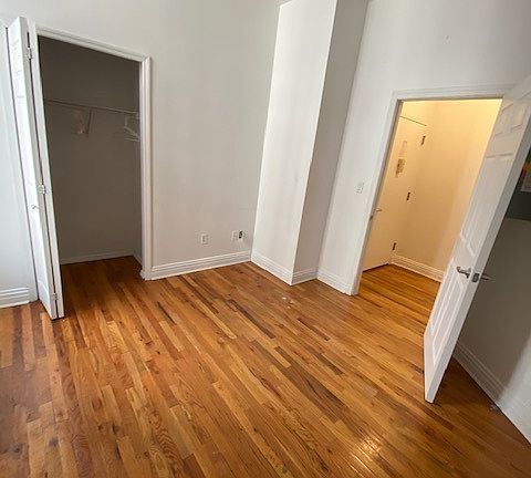 5th image of 21 Maiden Ln #8CC