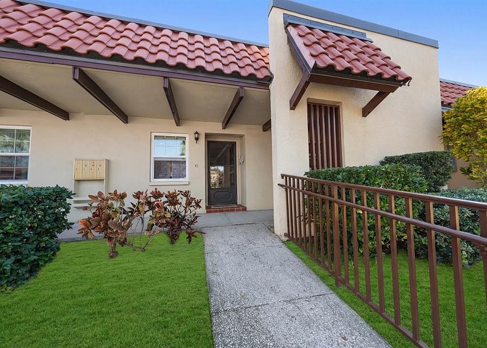 1st image of 1701 Pinehurst Rd APT 17G