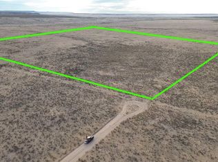 34 Quail Ct, Salt Flat, TX 79847