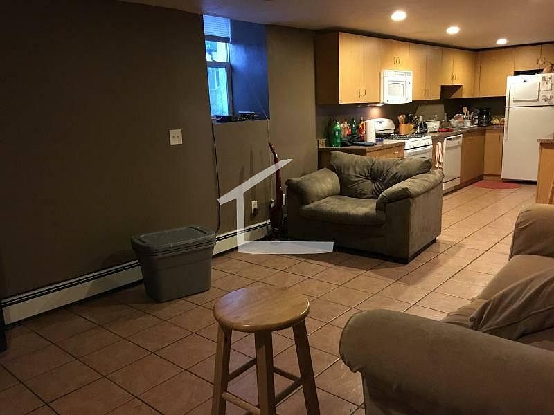 2nd image of 42 Brainerd Rd #_b1
